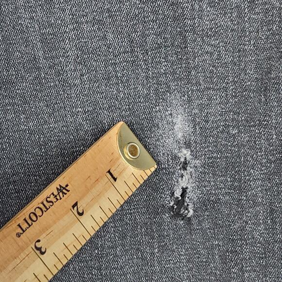 DU/ER Jeans WFMR2304 Mens 32x29 Black Distressed Casual Denim Stretch GUC - Picture 8 of 16